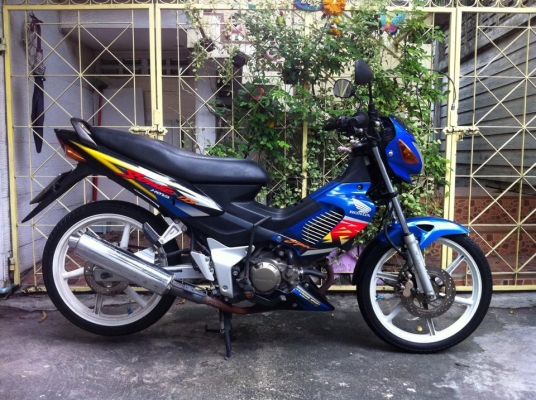 ขออนุญาติขาย Honda Sonic 125 ตัว TOP ล้อแม็กแท้ โอนให้ฟรีครับ ขออนุญาติขาย Honda Sonic 125 ตัว TOP ล้อแม็กแท้ โอนให้ฟรีครับ