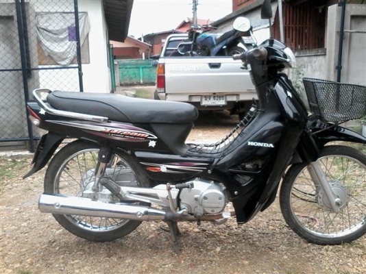 ฝากขายดรีม125 ทะเบียนเต็มพร้อมโอนรถปี47 เครื่องดีระบบไฟออกรถพร้อมใช้ ขาย 18500 บาท