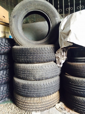 ขายยาง บริดจสโตน 245/70/16. มี5เส้น ขายรวม1000 บาท