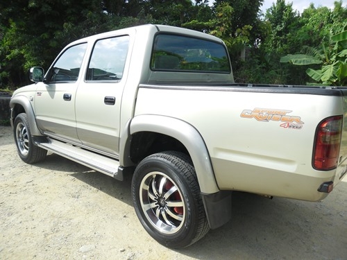 ขาย ไทเกอร์ ปี2002 สี่ประตู 4WD1KZ 3.0 G ตัวท็อปเบาะหนัง ขาย ไทเกอร์ ปี2002 สี่ประตู 4WD1KZ 3.0 G ตัวท็อปเบาะหนัง
