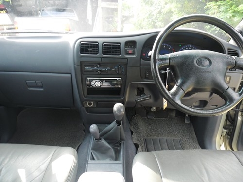 ขาย ไทเกอร์ ปี2002 สี่ประตู 4WD1KZ 3.0 G ตัวท็อปเบาะหนัง ขาย ไทเกอร์ ปี2002 สี่ประตู 4WD1KZ 3.0 G ตัวท็อปเบาะหนัง