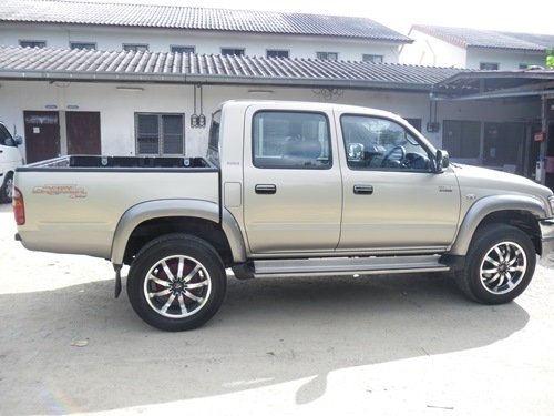 ขาย ไทเกอร์ ปี2002 สี่ประตู 4WD1KZ 3.0 G ตัวท็อปเบาะหนัง ขาย ไทเกอร์ ปี2002 สี่ประตู 4WD1KZ 3.0 G ตัวท็อปเบาะหนัง