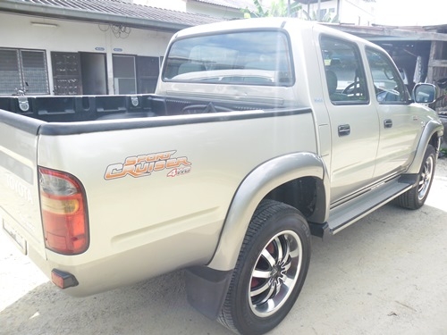 ขาย ไทเกอร์ ปี2002 สี่ประตู 4WD1KZ 3.0 G ตัวท็อปเบาะหนัง ขาย ไทเกอร์ ปี2002 สี่ประตู 4WD1KZ 3.0 G ตัวท็อปเบาะหนัง