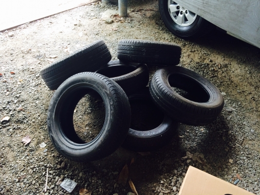 ขายเหมายางขอบ14-15 รวม6เส้น. 600 บาท