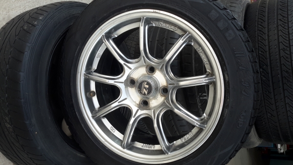 ขายแม็กมือสองพร้อมยาง สถาพดีไม่แตกไม่คดไม่ดุ้ง 4 วง ถูกๆ ขายแม็กมือสองพร้อมยาง สถาพดีไม่แตกไม่คดไม่ดุ้ง 4 วง ถูกๆ