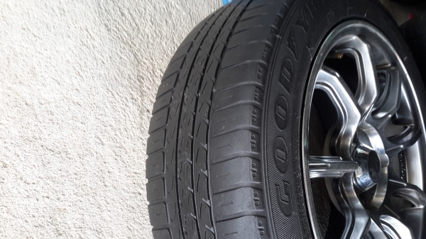 ขายแม็กมือสองพร้อมยาง สถาพดีไม่แตกไม่คดไม่ดุ้ง 4 วง ถูกๆ ขายแม็กมือสองพร้อมยาง สถาพดีไม่แตกไม่คดไม่ดุ้ง 4 วง ถูกๆ