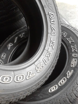 265/65R17 MAXXIS BRAVO 700   ชุด 4 เส้น สวยดอกยางหนา โทร.081-427-3941