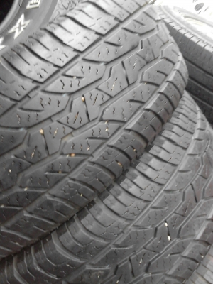 265/65R17 MAXXIS BRAVO 700   ชุด 4 เส้น สวยดอกยางหนา โทร.081-427-3941