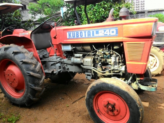 ขายรถไถ KUBOTA L240 ราคา 45,000 ขายรถไถ KUBOTA L240 ราคา 45,000
