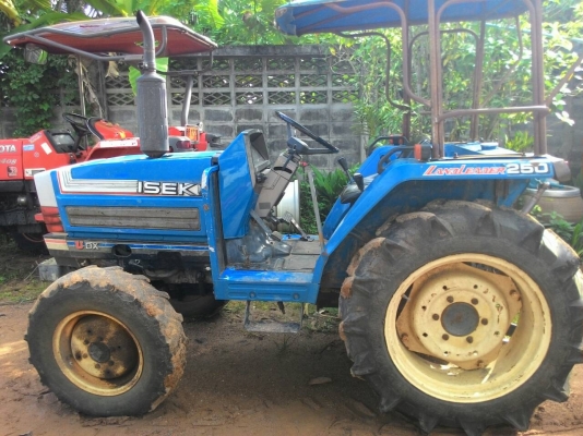 ขายรถไถ ISEKI TA250F 2เพลา พาวเวอร์ ราคา 85,000