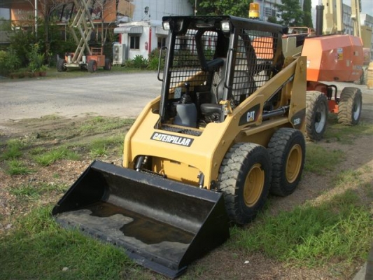 ขายด่วนรถตักเอนกประสงค์ ,BOBCAT,226B