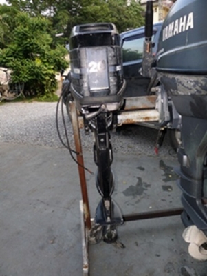 เครื่องเรือ  MERCURY 20 แรง