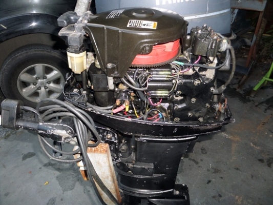 เครื่องเรือ  MERCURY 20 แรง