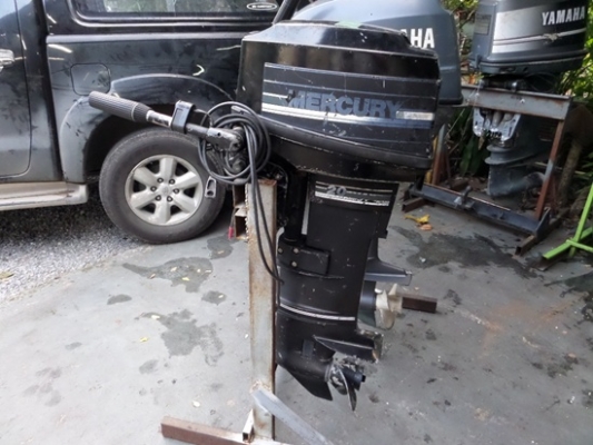 เครื่องเรือ  MERCURY 20 แรง