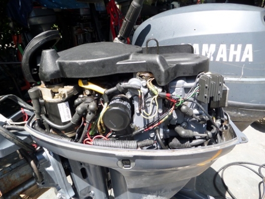 เครื่องเรือ YAMAHA 25 แรง  4 จังหวะ มีทริม