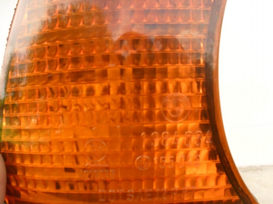 ขาย ไฟเลี้ยวหน้า ของ BMWซีรี่ย์5(E34) คู่ละ500 ของแท้