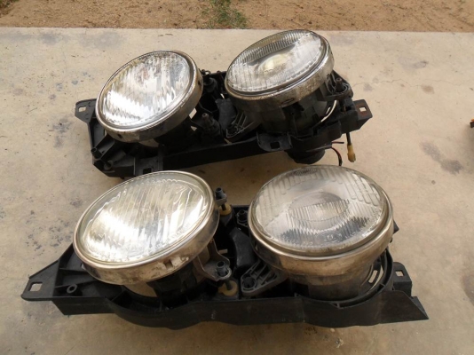 ขาย ไฟเลี้ยวหน้า ของ BMWซีรี่ย์5(E34) คู่ละ500 ของแท้