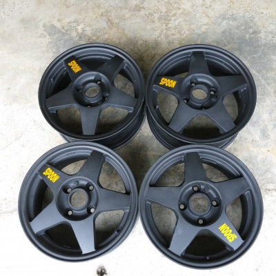 แม็ก 5 ก้านขอบ 15