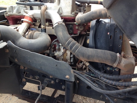 HINO MEGA ปี 2554  เครื่อง 175 แรง กะบะดั๊มสามมิตร วิ่ง 86,600 กม. สภาพสวย