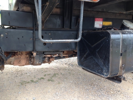 HINO MEGA ปี 2554  เครื่อง 175 แรง กะบะดั๊มสามมิตร วิ่ง 86,600 กม. สภาพสวย