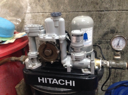 ขายปั้มน้ำอัตโนมัติแรงดันคงที่ Hitachi250W สภาพสวย ตรวจเช็คแรงดันเรียบร้อยแล้ว ไม่มีรั่วซึม พร้อมใช้งาน ขายปั้มน้ำอัตโนมัติแรงดันคงที่ Hitachi250W สภาพสวย ตรวจเช็คแรงดันเรียบร้อยแล้ว ไม่มีรั่วซึม พร้อมใช้งาน