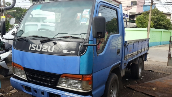 ขาย4ล้อบรรทุกอีซูซุ NKR ทะเบียนไม่ติดเวลา เครื่อง 4BE1 IDใหญ่ แอร์เย็นฉ่ำ เพลาลอย สภาพดีพร้อมใช้ ขาย4ล้อบรรทุกอีซูซุ NKR ทะเบียนไม่ติดเวลา เครื่อง 4BE1 IDใหญ่ แอร์เย็นฉ่ำ เพลาลอย สภาพดีพร้อมใช้