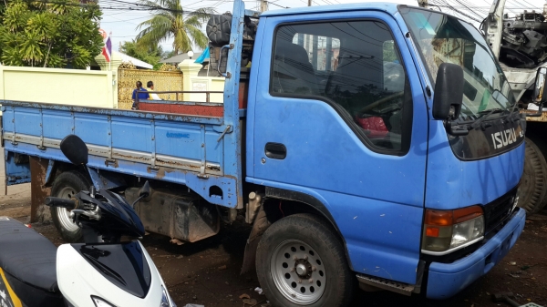 ขาย4ล้อบรรทุกอีซูซุ NKR ทะเบียนไม่ติดเวลา เครื่อง 4BE1 IDใหญ่ แอร์เย็นฉ่ำ เพลาลอย สภาพดีพร้อมใช้ ขาย4ล้อบรรทุกอีซูซุ NKR ทะเบียนไม่ติดเวลา เครื่อง 4BE1 IDใหญ่ แอร์เย็นฉ่ำ เพลาลอย สภาพดีพร้อมใช้