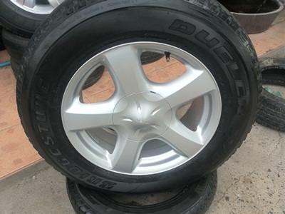 ขายล้อแม็กISUZU All New ขอบ17 พร้อมยาง 245/65/17ปี12 4 ล้อ