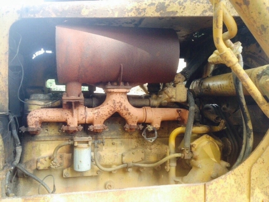 ขายรถแทรกเตอร์ KOMATSU D85-12 สภาพดี เล่มทะเบียน สนใจโทร 081-9701072