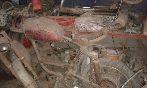 ขายซาก จาวา ยืนคันไม่มีเครื่องสำหรับนักปั้นครับ