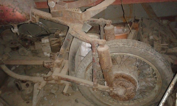 ขายซาก จาวา ยืนคันไม่มีเครื่องสำหรับนักปั้นครับ ขายซาก จาวา ยืนคันไม่มีเครื่องสำหรับนักปั้นครับ