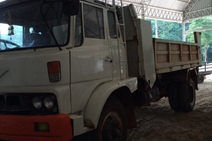 Hino kr320 Eh700 168 แรง ยาง900 ครัช13นิ้ว พร้อมใช้งาน ทะเบียนพร้อมโอน Hino kr320 Eh700 168 แรง ยาง900 ครัช13นิ้ว พร้อมใช้งาน ทะเบียนพร้อมโอน