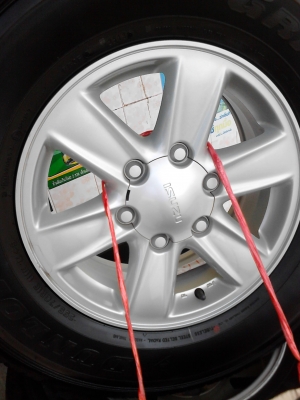 แม๊ก ISUZU ขอบ 16  ขนาด 6 รู พร้อมยาง  255/70R16  DUNLOP AT20 GRANDTREK  TEL.081-427-3941