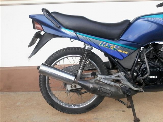 ขาย Yamaha RXZ มีเล่มชุดโอนหมดอายุต้องตามเองภาษีขาดปี 52 เครื่องต้องเช็คทรงสวยขาย 5900 บาท