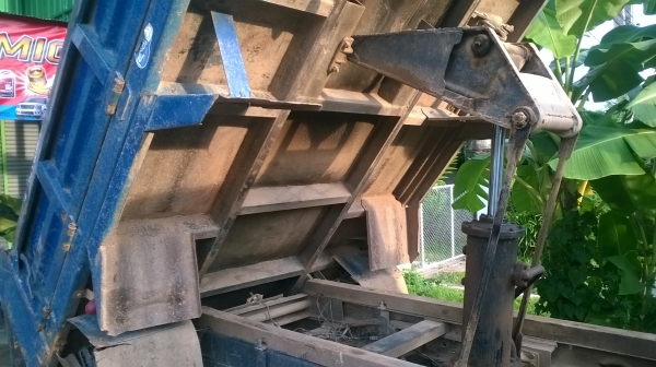 ขายหกล้อดั้ม โตโยต้าหัวนอก เครื่องนอก