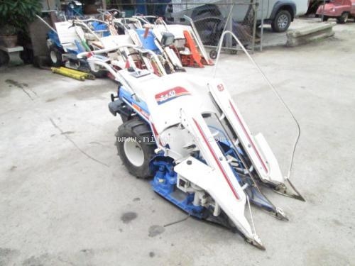 รถเกี่ยวข้าวเดินตาม !!!    ISEKI      RE50S รหัสสินค้า : 14001918     หรือเพิ่มเติมไดที่ www.nihonmono.com