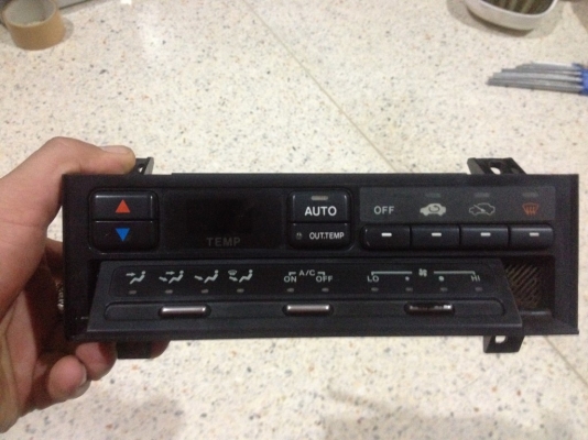 คลอนโทลแอร์ AC 93 ตาเพชร ตัวนอกเก่าญี่ปุ่นสภาพดี