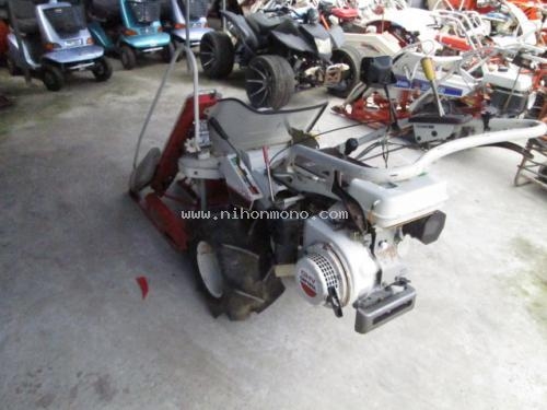 รถเกี่ยวข้าวเดินตาม!!!   MITSUBISHI     MB60    รหัสสินค้า : 14001921   หรือเพิ่มเติมไดที่ www.nihonmono.com