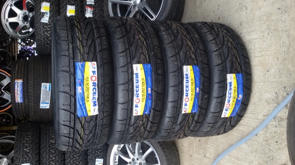 ขายแล้วครับยางใหม่ 215 50 17 เส้นละ1600