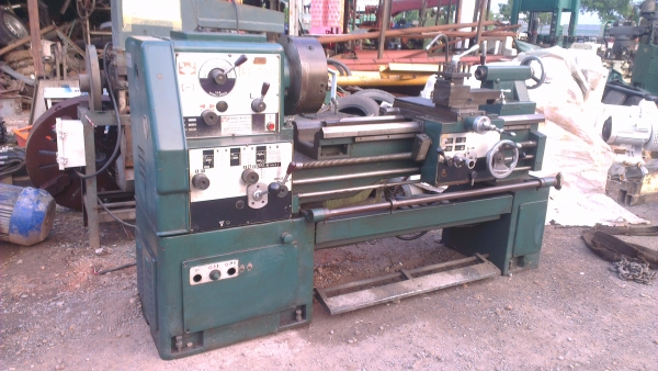 Sell> ขายแท่นกลึงมือสอง LI-TAI Taiwan 6 ฟุต 4 เพลาเด้ง นิ้ว-มิล ไม่ต้องเปลี่ยนเฟือง 3 ขา 2 ขา ครบ พร้อมใช้งานครับ Sell> ขายแท่นกลึงมือสอง LI-TAI Taiwan 6 ฟุต 4 เพลาเด้ง นิ้ว-มิล ไม่ต้องเปลี่ยนเฟือง 3 ขา 2 ขา ครบ พร้อมใช้งานครับ