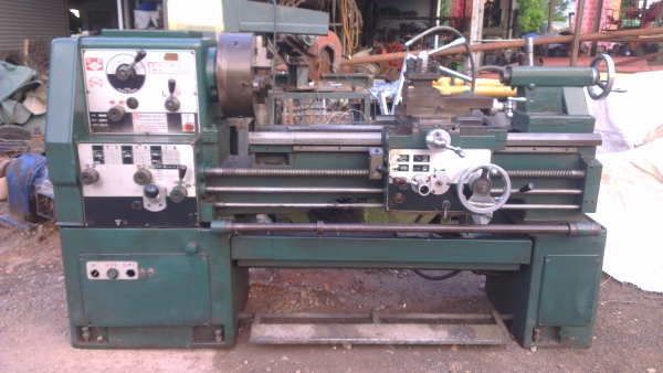 Sell> ขายแท่นกลึงมือสอง LI-TAI Taiwan 6 ฟุต 4 เพลาเด้ง นิ้ว-มิล ไม่ต้องเปลี่ยนเฟือง 3 ขา 2 ขา ครบ พร้อมใช้งานครับ