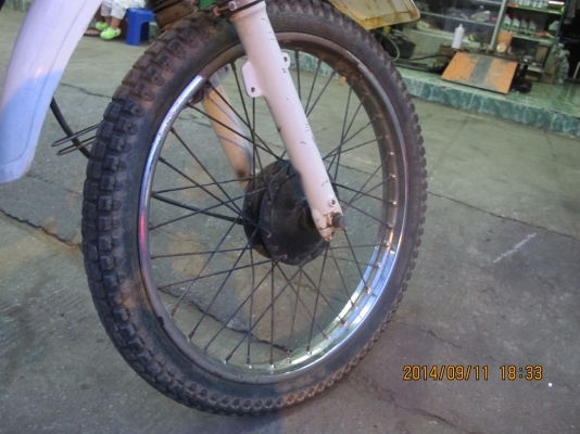 ขายรถวิบาก DT100 มีเล่มทะเบียน ภาษีขาดปี 57 คับ ขายรถวิบาก DT100 มีเล่มทะเบียน ภาษีขาดปี 57 คับ