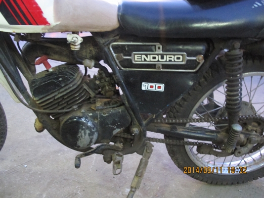 ขายรถวิบาก DT100 มีเล่มทะเบียน ภาษีขาดปี 57 คับ ขายรถวิบาก DT100 มีเล่มทะเบียน ภาษีขาดปี 57 คับ