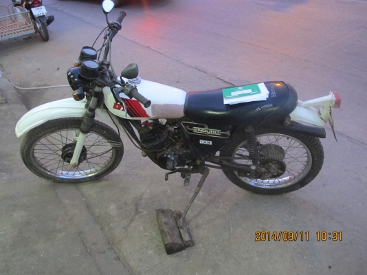 ขายรถวิบาก  DT100 มีเล่มทะเบียน ภาษีขาดปี 57 คับ