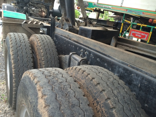 ขายรถบรรทุก10ล้อ hino 2 เพลา 2คานหน้า 320แรงม้า ลูก3คานมิเนียม