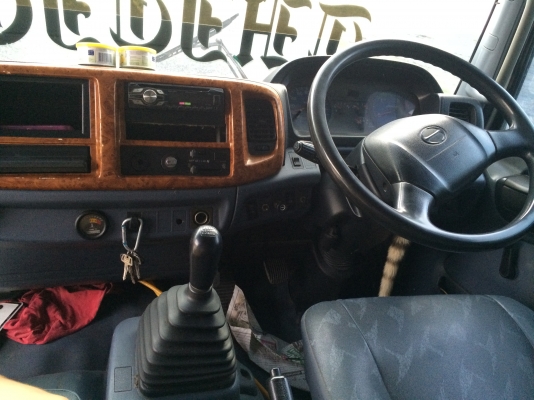 ขายรถบรรทุก10ล้อ hino 2 เพลา 2คานหน้า 320แรงม้า ลูก3คานมิเนียม