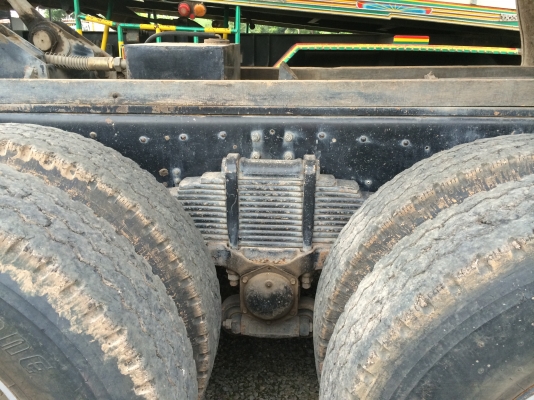 ขายรถบรรทุก10ล้อ hino 2 เพลา 2คานหน้า 320แรงม้า ลูก3คานมิเนียม