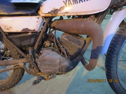 ขายรถวิบาก DT100 มีเล่มทะเบียน ขายรถวิบาก DT100 มีเล่มทะเบียน