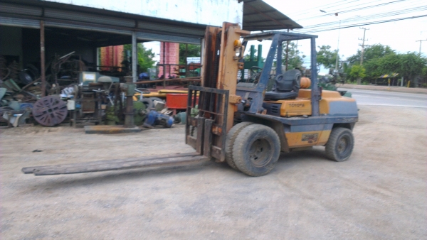 Sell> ขายรถโฟลค์ลิฟท์ TOYOTA 4.5 ตัน รุ่น 5 เครื่องดีเซล เกียร์ออโต้ รถใช้งานอยู่ที่ร้านทุกวันครับ เครื่องดี ปั้มดี ครับ