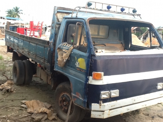 ขายหกล้อNPR110